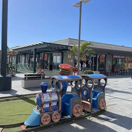 Spacious 1 Bedroom With Pool & Ocean View, Marina Palace Lägenhet Costa Adeje (Tenerife)