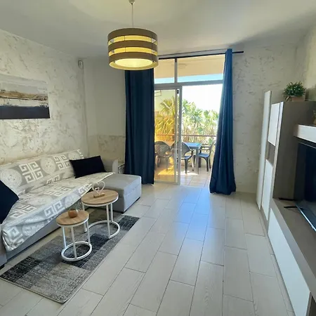Apartamento Spacious 1 Bedroom With Pool & Ocean View, Marina Palace